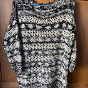 H&M Monochrome Knit Sweater